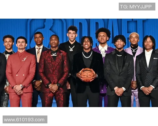 NBA球员转会市场动态及球队阵容影响 NBA球员转会市场动态及球队阵容影响